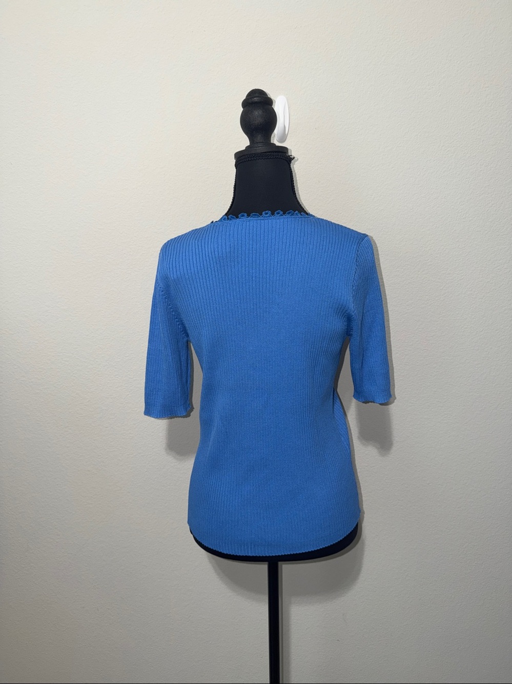 Tahari Spring Blue Ribbed V-Neck Button Cardigan fa01 - Picture 2 of 6